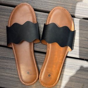 Shade & Shore Size 10 Sandal